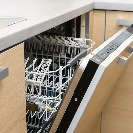 Carlo 7d * Veľký Slavkov